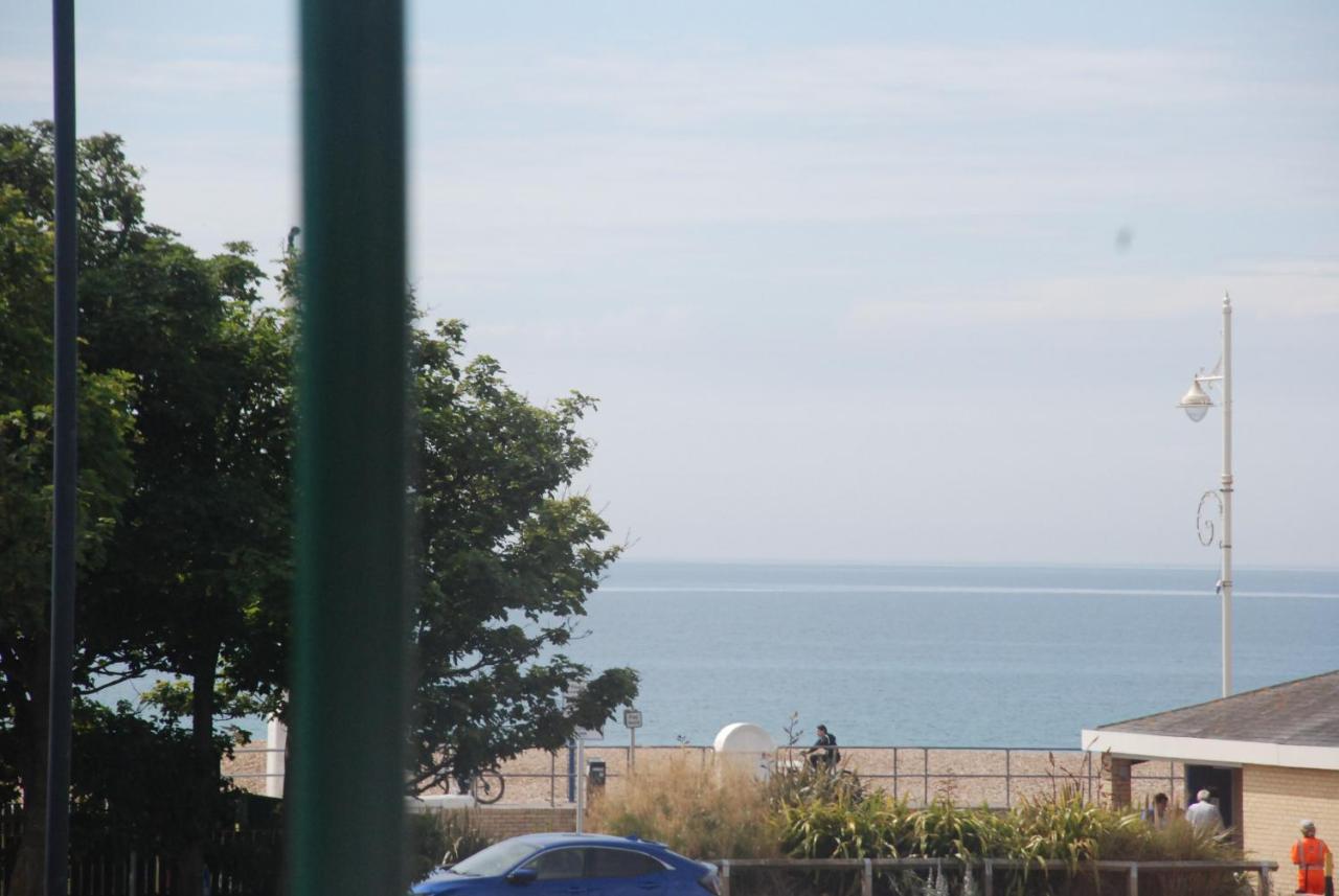 Trevali Guest House Bognor Regis Exterior foto